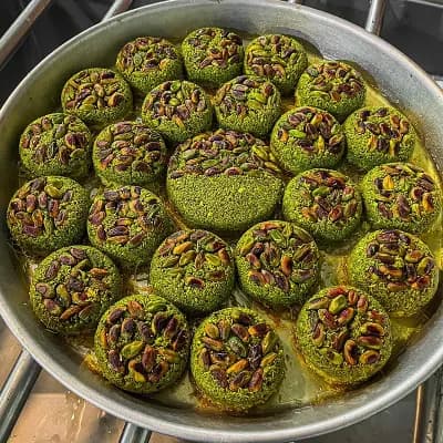 کادایف پسته‌ای علی حان